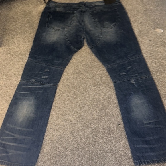 Distressed ridged knee blue Jean by Ranch & Dvlpmnt - Picture 5 of 7